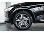 Volvo XC60 T5 Automaat AWD Inscription | Parkeersensoren voor + achter | Semi-Electrische wegklapbare trekhaak | Elektrische bestuurdersstoel | Verwarmbare voorstoelen | Apple carplay/Android auto | Elektrische achterklep | DAB | 19 inch Lichtmetalen velgen |