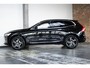 Volvo XC60 T5 Automaat AWD Inscription | Parkeersensoren voor + achter | Semi-Electrische wegklapbare trekhaak | Elektrische bestuurdersstoel | Verwarmbare voorstoelen | Apple carplay/Android auto | Elektrische achterklep | DAB | 19 inch Lichtmetalen velgen |
