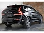 Volvo XC60 T5 Automaat AWD Inscription | Parkeersensoren voor + achter | Semi-Electrische wegklapbare trekhaak | Elektrische bestuurdersstoel | Verwarmbare voorstoelen | Apple carplay/Android auto | Elektrische achterklep | DAB | 19 inch Lichtmetalen velgen |
