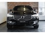 Volvo XC60 T5 Automaat AWD Inscription | Parkeersensoren voor + achter | Semi-Electrische wegklapbare trekhaak | Elektrische bestuurdersstoel | Verwarmbare voorstoelen | Apple carplay/Android auto | Elektrische achterklep | DAB | 19 inch Lichtmetalen velgen |