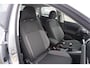Volkswagen Polo 1.0 TSI 95pk Life | Apple Carplay & Android Auto | Parkeersensoren V+A | All Season Banden
