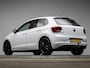 Volkswagen Polo 1.0 TSI Comfortline Sport (APPLE CARPLAY,GROOT NAVI,ADAPTIVE CRUISE,TREKHAAK,LED,SPORTSTOELEN,NETTE STAAT)