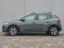 Dacia Sandero Stepway 1.1 TCe 110 Expression Handgeschakeld / Fabrieksgarantie tot 06-2026 / Pack Easy / Pack Medianav / Pack Assist / Achteruitrijcamera / Cruise control / Apple Carplay Android Auto / Keyless Entry/Start /