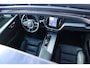 Volvo XC60 2.0 T6 hybrid AWD Plus Dark Pano El.haak H&K Massage/Koeling Memory 360 Keyless 21”
