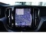 Volvo XC60 2.0 T6 hybrid AWD Plus Dark Pano El.haak H&K Massage/Koeling Memory 360 Keyless 21”