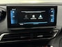 Peugeot 5008 1.2 Hybrid 136 Allure Pack Business 7P 360 Camera, Navi, Rijstrook correctie, Cruise control, Virtual desk, Stoelverwarming, Half leder