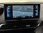 Peugeot 5008 1.2 Hybrid 136 Allure Pack Business 7P 360 Camera, Navi, Rijstrook correctie, Cruise control, Virtual desk, Stoelverwarming, Half leder