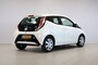 Toyota Aygo 1.0 VVT-i x-play - Dealer onderhouden - NAP - Airco - Bluetooth