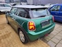 MINI Cooper Mini 1.5 / Bluetooth / Airco / Stoelverwarming /