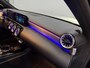 Mercedes-Benz A-klasse 180 Business Solution AMG Airco ECC | Panorama | Trekhaak | Matrix LED | Memory | Sfeer | Camera | Isofix | NAp
