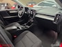 Volvo XC40 1.5 T4 Recharge R-Design|Fusion Red Metallic|CAM|Stoel/Stuur verwarm|Carplay