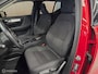 Volvo XC40 1.5 T4 Recharge R-Design|Fusion Red Metallic|CAM|Stoel/Stuur verwarm|Carplay