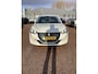 Peugeot e-208 EV Allure Pack 50 kWh SOH 91% Stoelverwarming | LED | Camera | Climate control | Full map navigatie | Carplay/android auto |