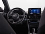 Toyota Yaris Cross 1.5 Hybrid 115 Dynamic + Winterpakket | Stuurwiel- En Stoelverwarming | Botsherkenning | Grootlichtassistent | Apple CarPlay/ Android Auto