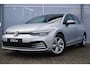 Volkswagen Golf 1.0 TSI 110pk Life | Achteruitrijcamera | Navigatie | Sfeerverlichting