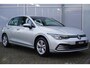 Volkswagen Golf 1.0 TSI 110pk Life | Achteruitrijcamera | Navigatie | Sfeerverlichting