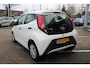 Toyota Aygo X X-FUN 5-DEURS EL-RAMEN AIRCO USB BLUETOOTH RADIO CENTR. PORTIER VERGR.