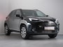Toyota Yaris Cross 1.5 Hybrid 130 Executive/ Teamplayer | Dodehoekdetectie | Parkeersensoren Voor en Achter | Stuurwiel- En Stoelverwarming | Botsherkenning | Grootlichtassistent