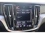Volvo V60 B3 Momentum 163pk | ACC | Climate | Navigatie | Carplay | Stoelverwarming | Camera | LED