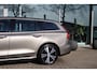 Volvo V60 B3 Momentum 163pk | ACC | Climate | Navigatie | Carplay | Stoelverwarming | Camera | LED
