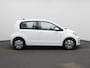 Volkswagen e-Up! 83 PK| Automaat | Achteruitrijcamera | Climatronic (automatische airco) | Parkeersensoren Achter | 15 Inch Lichtmetalen Velgen | Bluetooth | Cruise COntrol
