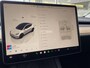 Tesla Model Y Performance AWD 75 kWh / Panodak / Stuurverwarming / Stoelverwarming V+A / Vol-Leder / Elektr.-Stoelen / Dodehoek-Detectie / Keyless / LED / Navi / 21'' LMV / ENZ.