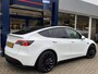 Tesla Model Y Performance AWD 75 kWh / Panodak / Stuurverwarming / Stoelverwarming V+A / Vol-Leder / Elektr.-Stoelen / Dodehoek-Detectie / Keyless / LED / Navi / 21'' LMV / ENZ.
