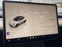 Tesla Model Y Performance AWD 75 kWh / Panodak / Stuurverwarming / Stoelverwarming V+A / Vol-Leder / Elektr.-Stoelen / Dodehoek-Detectie / Keyless / LED / Navi / 21'' LMV / ENZ.