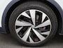 Volkswagen ID.4 First 77 kWh 204 PK| Origineel Nederlands | 1e Eigenaar | Stoelverwarming | Stuurwielverwarming | Navigatie | Achteruitrijcamera | Artvelours