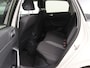 Volkswagen Polo 1.0 TSI Life Edition 95 PK | Navigatie | Apple Carplay | Climate control | Getinte ruiten | Camera | Parkeersensoren achter | Lichtmetalen velgen |