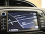 Toyota Yaris 1.5 Hybrid Business - ORIGINEEL NEDERLANDSE AUTO - AIRCO - ELEKTRISCHE RAMEN VOORZIJDE - CENTRALE DEURVERGRENDELING - LED DAGRIJVERLICHTING - MULTIFUNCTIONEEL STUURWIEL - CRUISE CONTROL - NAVIGATIE - BLUETOOTH