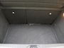 Renault Clio 1.0 TCe Intens | Navigatie | Pack Look 17 | Carplay | cruise control | climate control | Camera | kunstlederen/stof bekleding | LED koplampen | lichtmetalen velgen 17'' |
