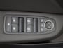 Renault Clio 1.0 TCe Intens | Navigatie | Pack Look 17 | Carplay | cruise control | climate control | Camera | kunstlederen/stof bekleding | LED koplampen | lichtmetalen velgen 17'' |