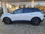Peugeot 3008 1.6 HYbrid 225 GT | Navigatie | Achteruitrijcamera | Dodehoek sensoren | Parkeersensoren V+A | Verwarmbare voorstoelen