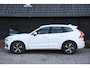 Volvo XC60 2.0 T5 AWD R-Design Camera/Navigatie/Parkeersensor v,a/Trekhaak