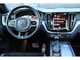 Volvo XC60 2.0 T5 AWD R-Design Camera/Navigatie/Parkeersensor v,a/Trekhaak