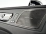 Volvo XC60 T6 Plug-in hybrid AWD Plus Dark | Panoramadak | 360° camera | Head-up Display | Harman Kardon | Stoel- en Stuurverwarming | Trekhaak