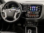 Mitsubishi Outlander 2.4 PHEV Deluxe 225Pk Automaat (SCHUIFDAK, APPLE CARPLAY, 360 CAMERA, LEDER, ZWART HEMEL, ADAPTIVE CRUISE, GETINT GLAS, STOELVERWARMING, NIEUWE APK, NIEUWSTAAT)