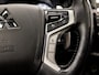 Mitsubishi Outlander 2.4 PHEV Deluxe 225Pk Automaat (SCHUIFDAK, APPLE CARPLAY, 360 CAMERA, LEDER, ZWART HEMEL, ADAPTIVE CRUISE, GETINT GLAS, STOELVERWARMING, NIEUWE APK, NIEUWSTAAT)