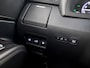 Lexus RX 450h 4WD Luxury Line 300Pk Automaat (SCHUIFDAK, NAVIGATIE, 6 CILINDER, MEMORY SEATS, LEDER, STOELVERWARMING, CAMERA, KEYLESS, LED KOPLAMPEN, NIEUWSTAAT)