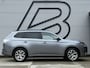 Mitsubishi Outlander 2.0 PHEV Instyle Navi,Pano,Camera,Clima,Cruise,Trekhaak,Leder,Dealer Onderhouden,N.A.P,APK tot 12-2026