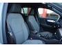 Volvo XC40 B3 Plus Dark | Stoelverwarming | 360° Camera | H/K | Memory Stoelen | Glossy Black