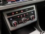 SEAT Leon ST 1.4 TSI X-PERIENCE Sport (APPLE CARPLAY, CLIMATE, KEYLESS, GETINT GLAS, SPORTSTOELEN, PARKEERSENSOREN, SFEERVERLICHTING, LM VELGEN, NIEUWSTAAT)