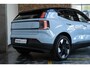 Volvo EX30 Single Motor Extended Range Plus 69 kWh | Verwarmde Voorstoelen en Stuurwiel | Warmtepomp | 19'' Lichtmetalen Velgen | Achteruitrijcamera | AppleCarplay / AndroidAuto | Keyless Entry/Start