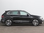 Volkswagen Tiguan 1.5 TSI ACT Highline Business R | Panoramadak | Trekhaak wegklapbaar | Camera | Stoel- en voorruitverwarming |