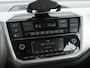 Volkswagen Up! 1.0 BMT high up! | Stoelverwarming | Cruise control | Parkeersensoren | 1e eigenaar |