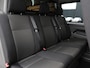 Volkswagen Transporter 2.0 TDI 150 PK L2H1 DC Highline | Airco | Cruise control | App connect | Achteruitrijcamera | Multi stuur | 16" LM velgen | Trekhaak |