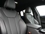 BMW X4 xDrive20i M Sport 184pk Dealer O.H. Carbon Schwarz Metallic | Adaptive Cruise | Camera | Sfeerverlichting | Lederen Sportstoelen Verwarmd | Apple Carplay | Virtual Cockpit | Navigatie | DAB | 19"L.M |