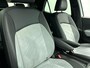 Volkswagen ID.3 Pro Edition 58 kWh Airco ECC Navi Carplay PDC VA + Camera Adaptive Cruise Control Full LED Stoel/Stuurverwarming Alcantara bekleding