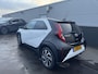 Toyota Aygo X 1.0 VVT-i S-CVT Pulse Automaat, Nieuw geleverd, 1e eign. LMV, LED, Apple Carplay en/of Andoriod Auto Navigatie, Achteruitrijcamera